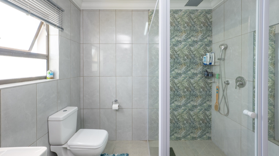 To Let 3 Bedroom Property for Rent in Agulhas Western Cape